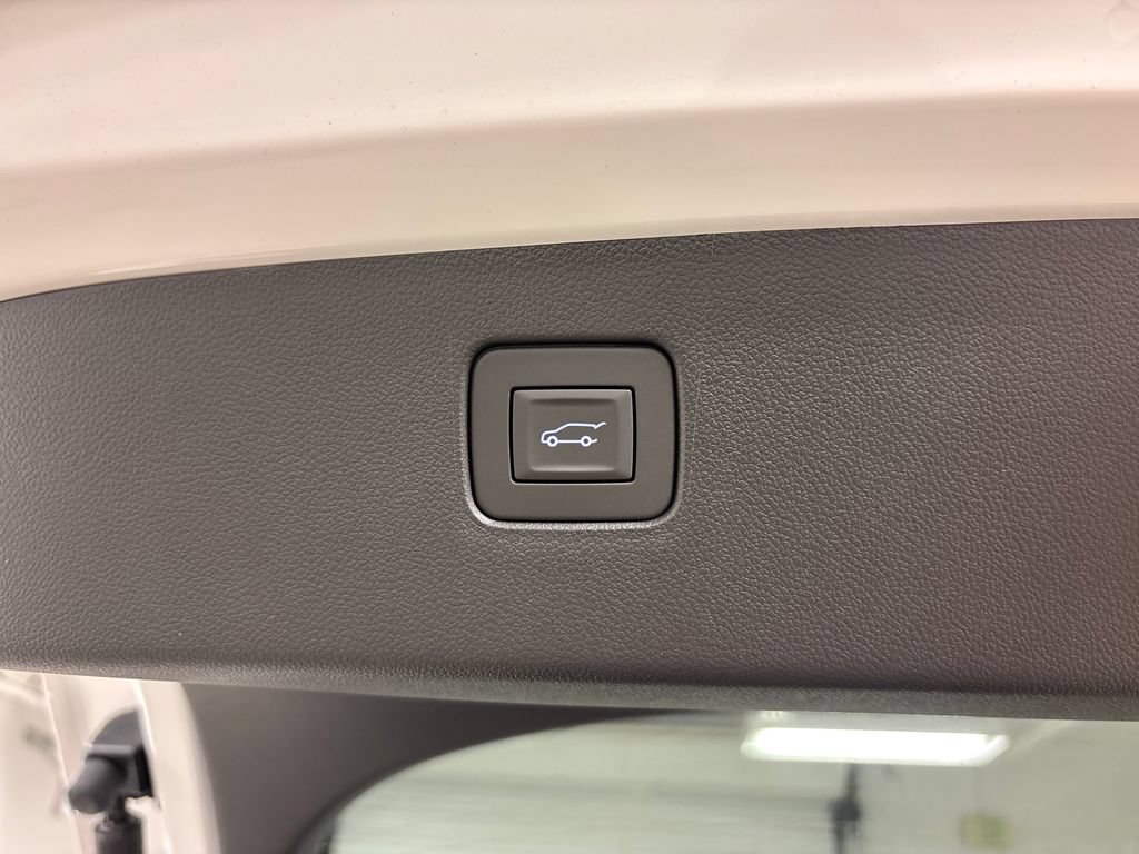 New 2026 Buick Envista Sport Touring w/ Convenience I Package FWD image 15