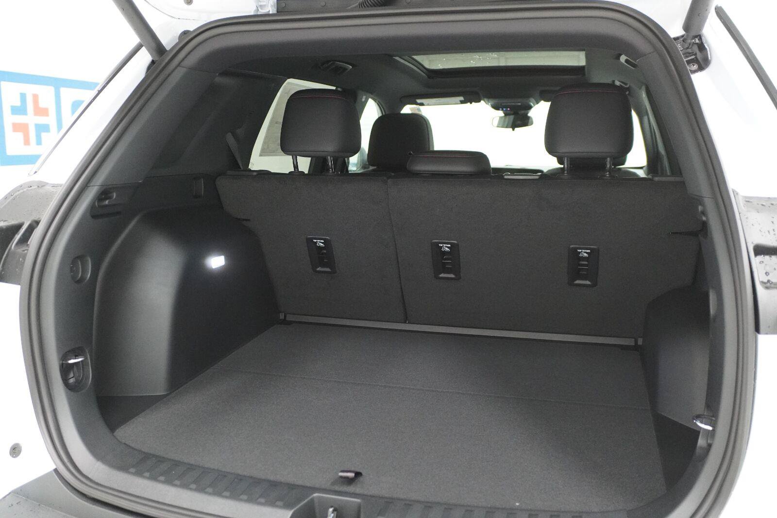 New 2027 Chevrolet Equinox RS FWD image 31