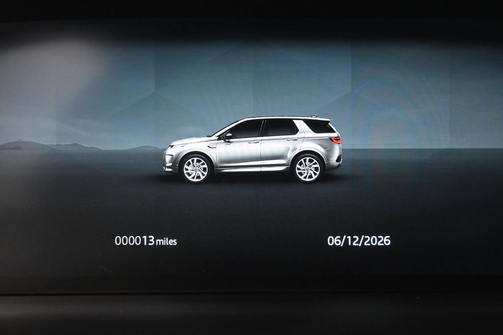 New 2026 Land Rover Discovery Sport Landmark AWD/4WD image 25