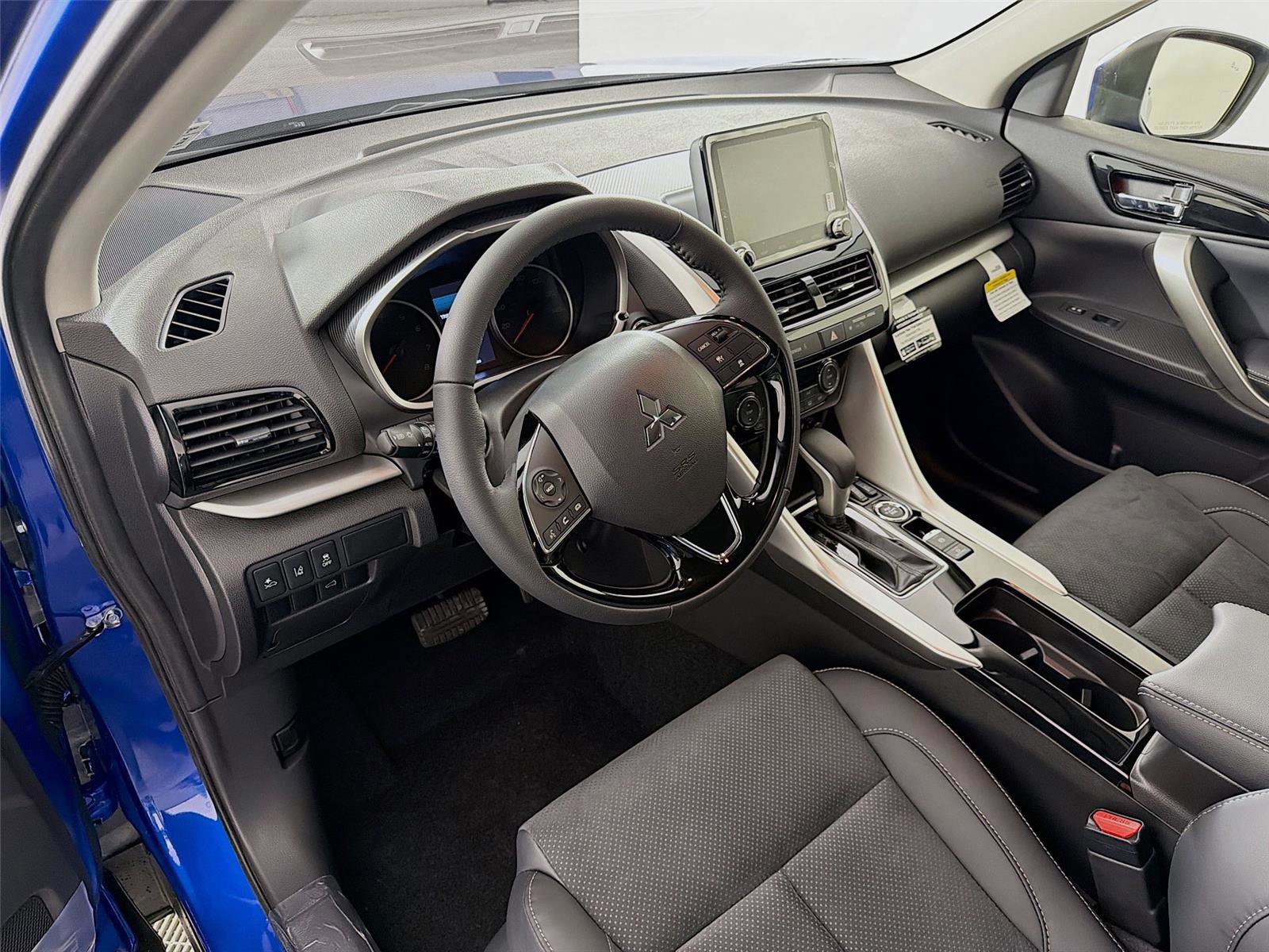 New 2026 Mitsubishi Eclipse Cross SE image 9