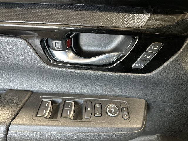 Used 2024 Honda CR-V EX-L image 19