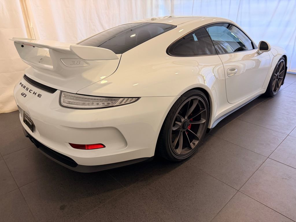 Certified 2014 Porsche 911 GT3 RWD image 9