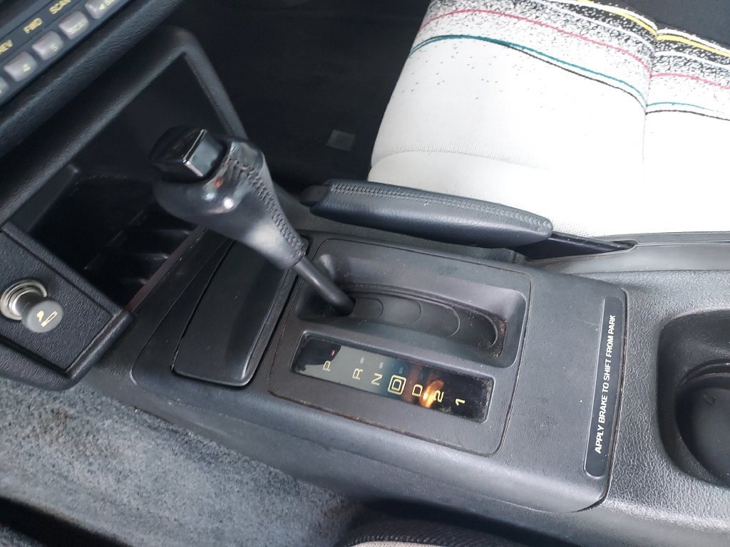 Used 1993 Chevrolet Camaro Z28 RWD image 25