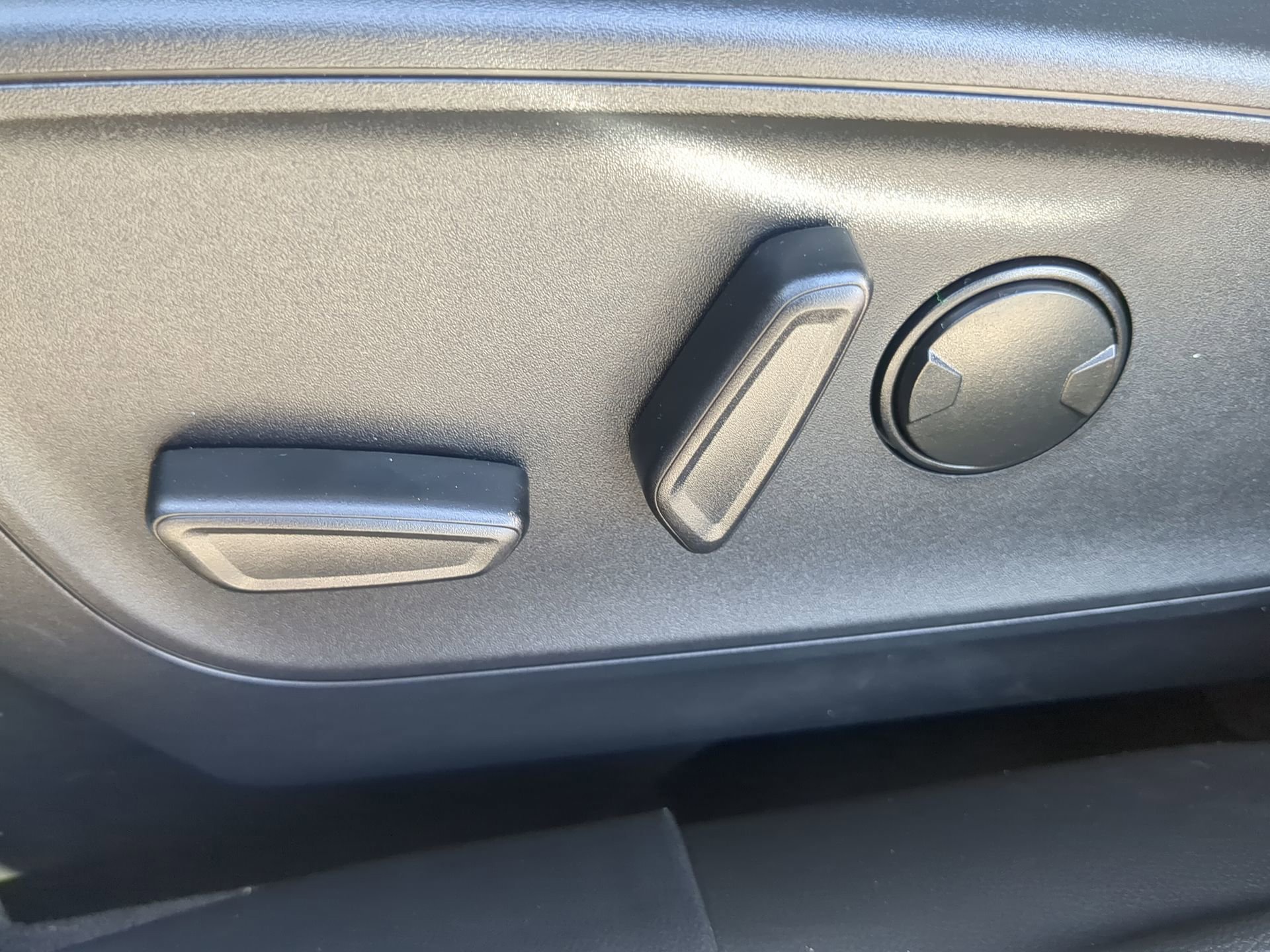 New 2026 Ford Escape ST-Line w/ Tech Pack #1 FWD image 53