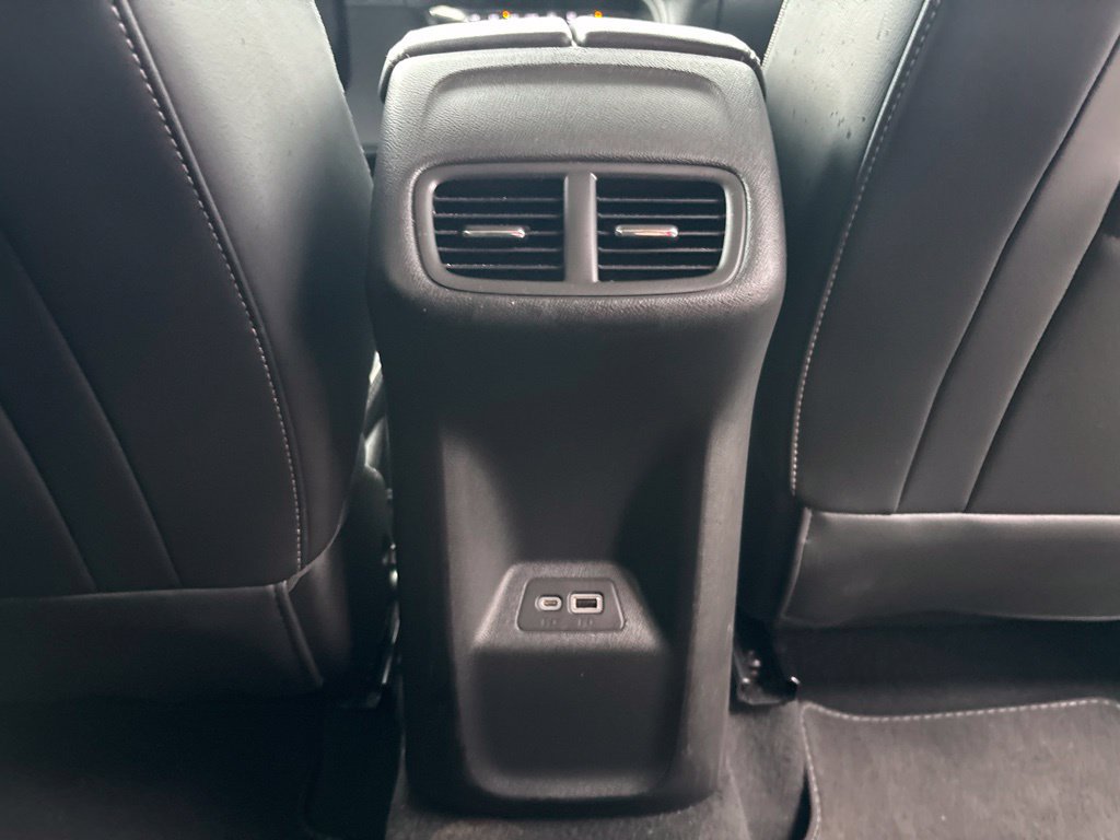 Used 2023 Buick Envision Essence FWD image 24