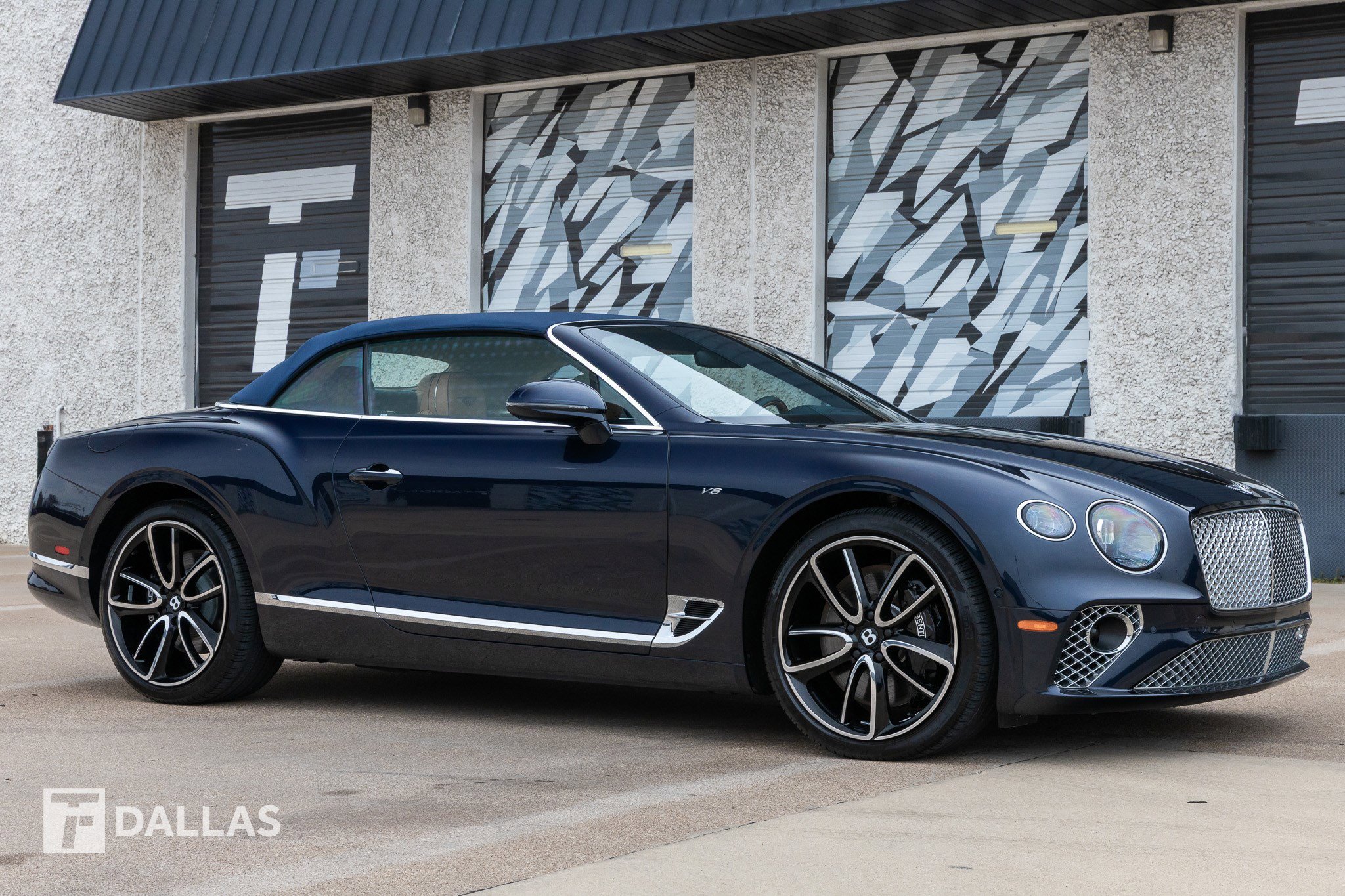 Used 2021 Bentley Continental GT image 19