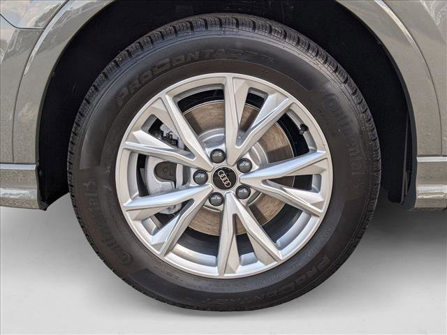 New 2025 Audi Q3 2.0T Premium image 9