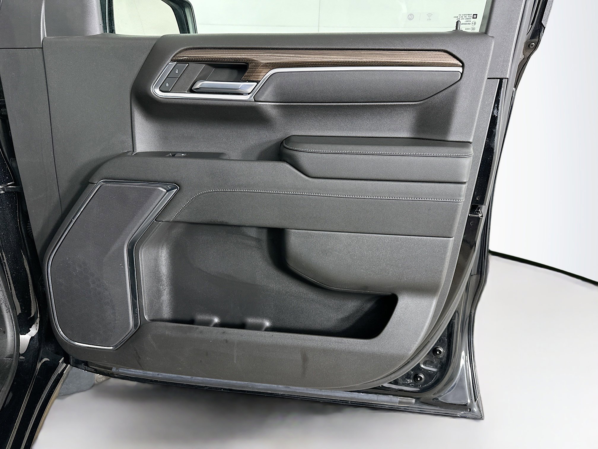 Used 2023 Chevrolet Silverado 1500 LT image 31