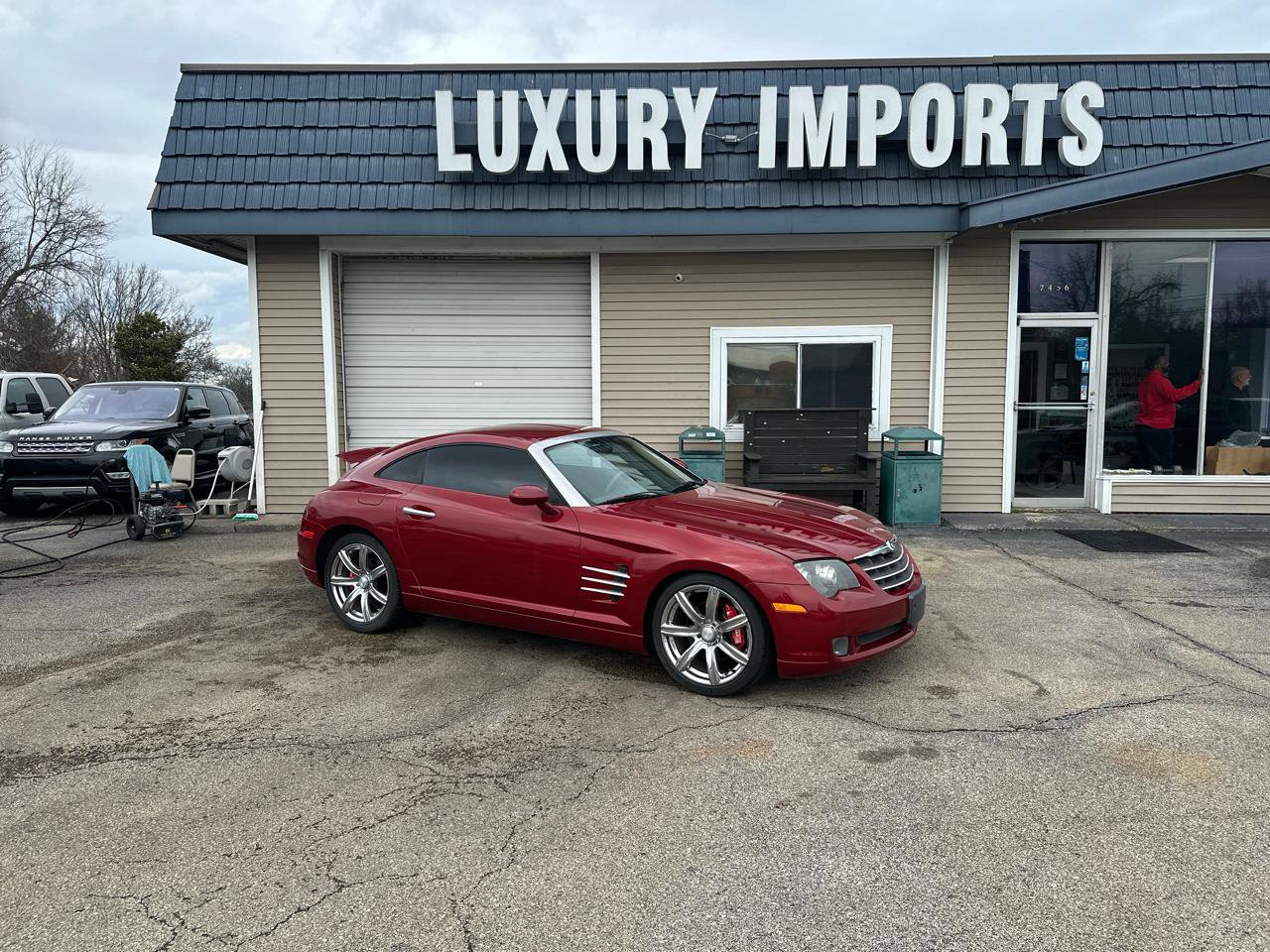 Used 2004 Chrysler Crossfire Coupe RWD image 2