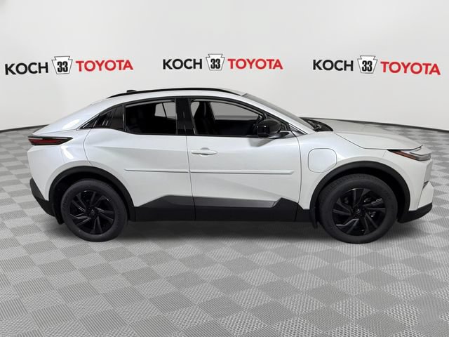 New 2026 Toyota C-HR AWD/4WD image 9
