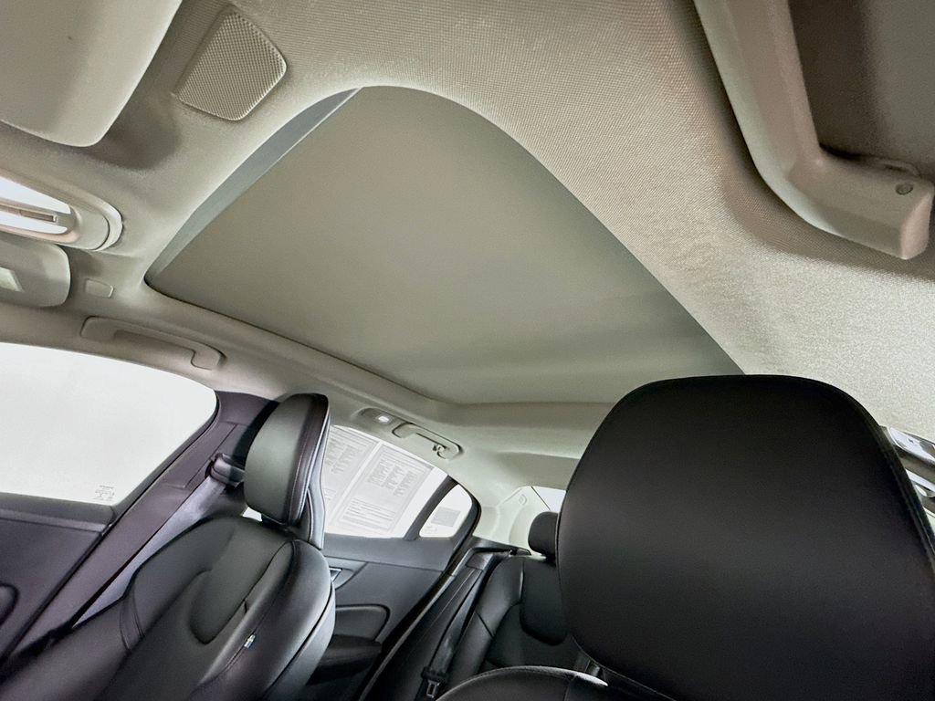 Certified 2023 Volvo S60 B5 Core w/ Climate Package image 22