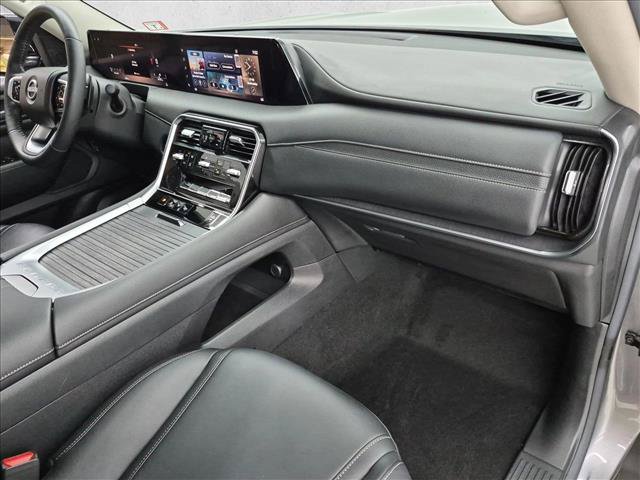 Used 2025 Nissan Armada SV RWD image 21