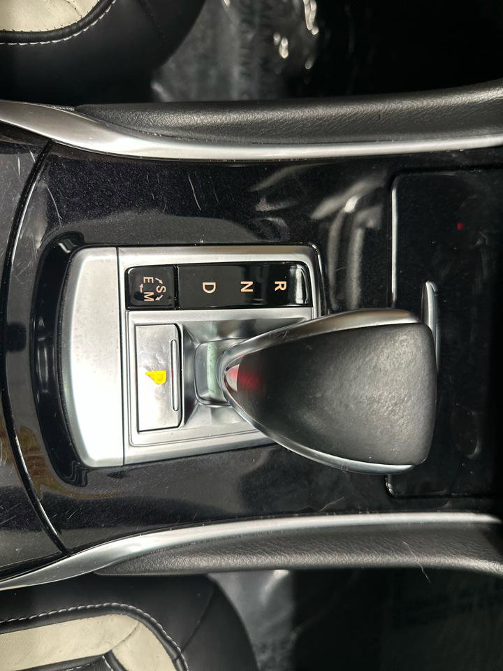 Used 2018 INFINITI QX30 Sport w/ Sport Leather Package image 29