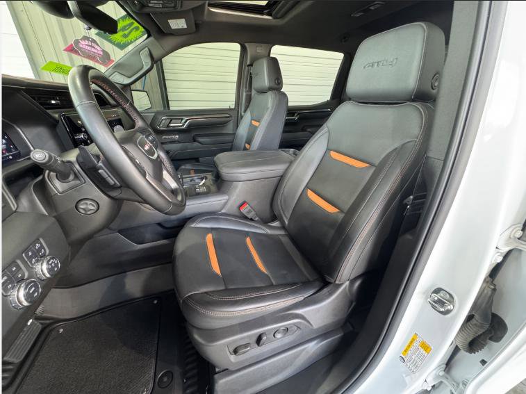 Used 2024 GMC Sierra 1500 AT4 w/ Technology Package image 7