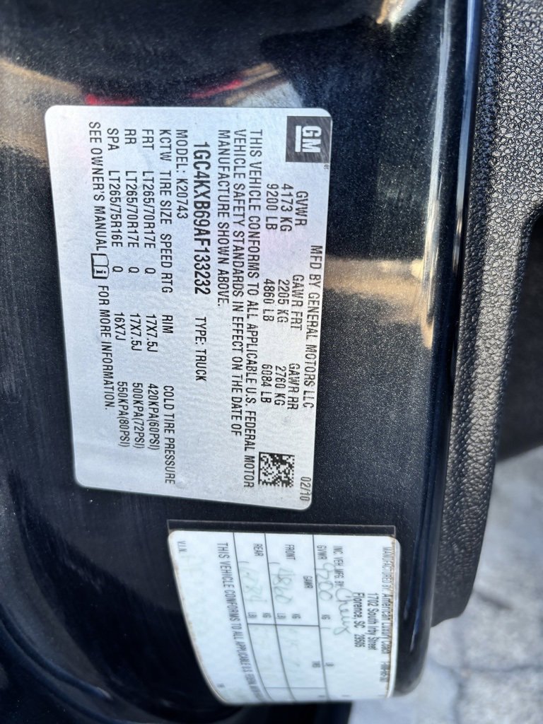 Used 2010 Chevrolet Silverado 2500 LT w/ Interior Plus Package image 31