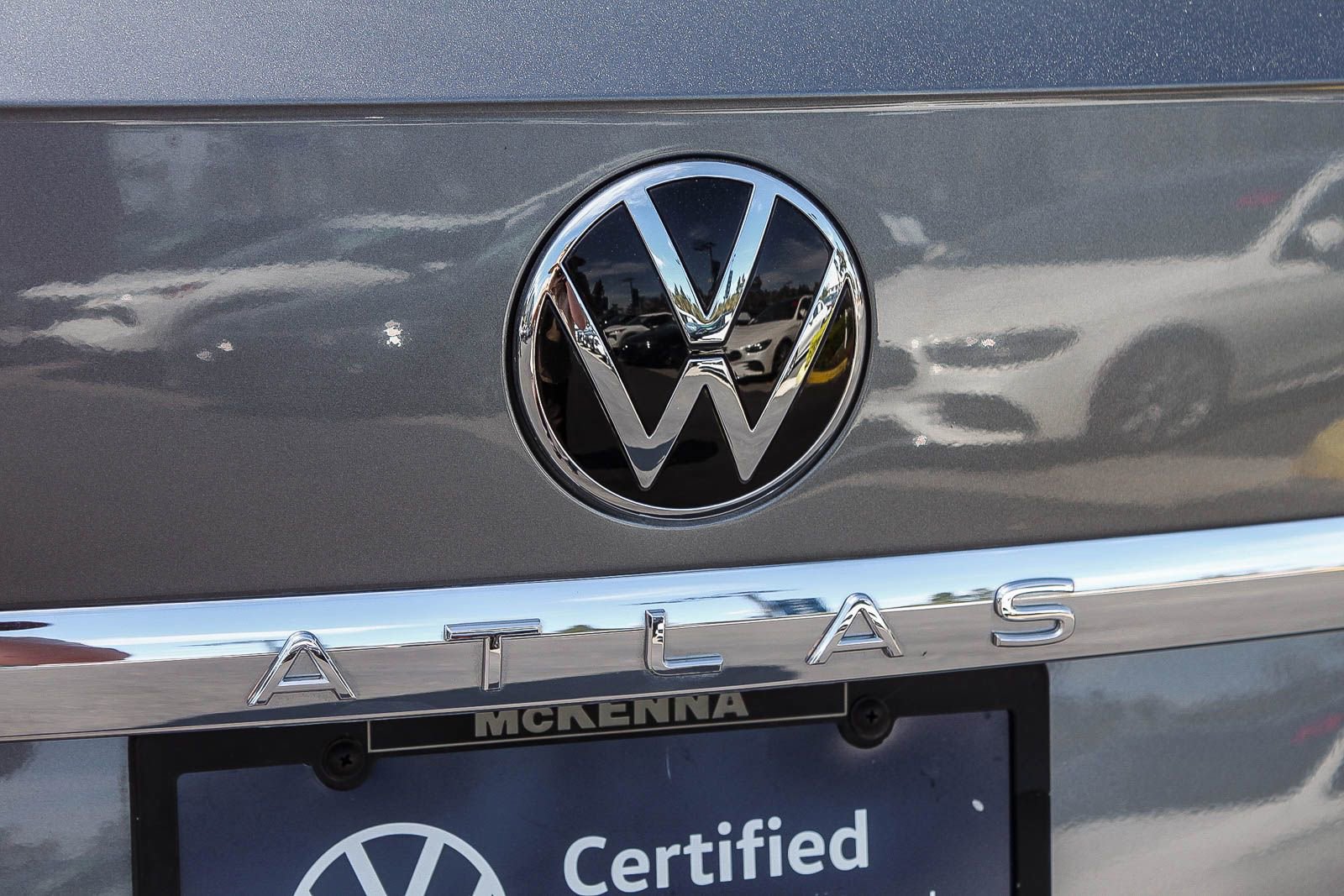 Certified 2022 Volkswagen Atlas Cross Sport SE image 8