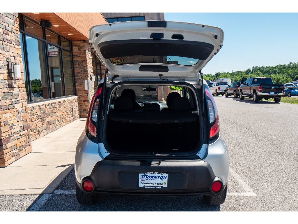 Used 2015 Kia Soul + FWD image 25