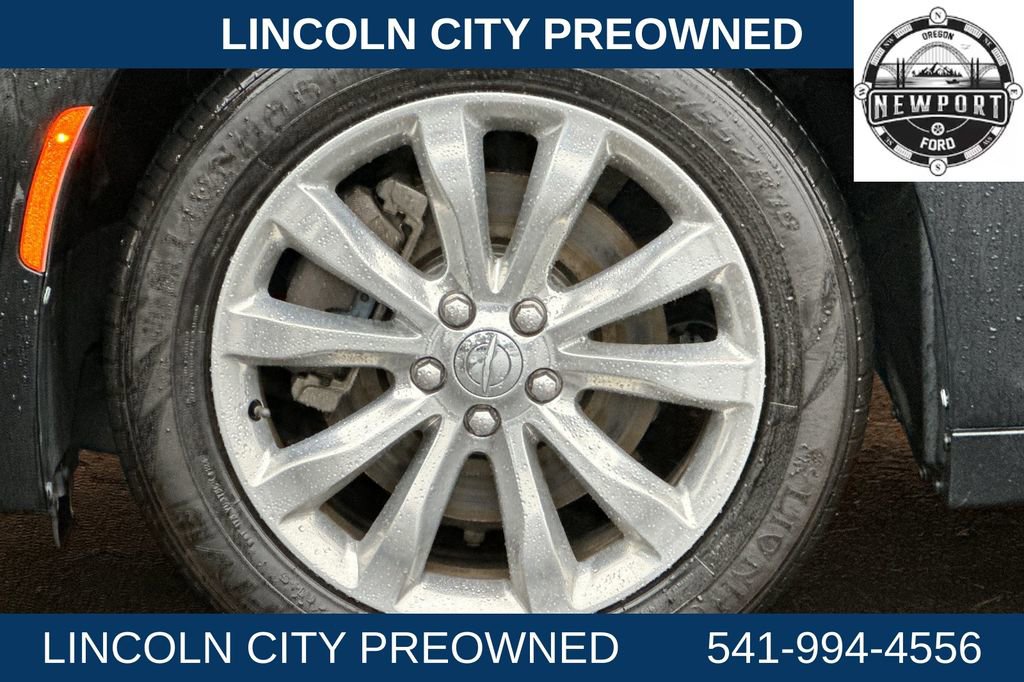 Used 2018 Chrysler 300 Limited image 23