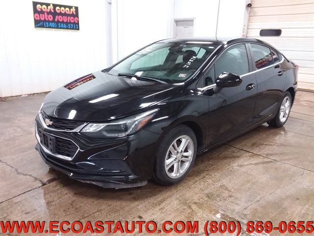 Used 2018 Chevrolet Cruze LT FWD image 4