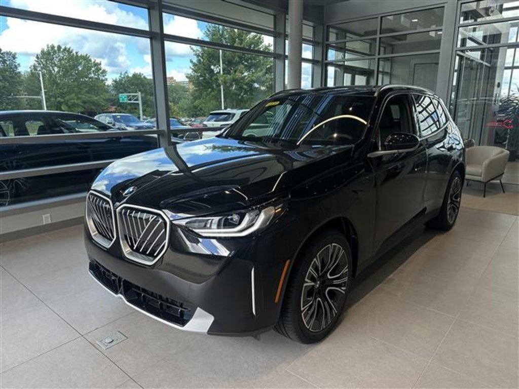 New 2026 BMW X3 xDrive30 w/ Premium Package image 3