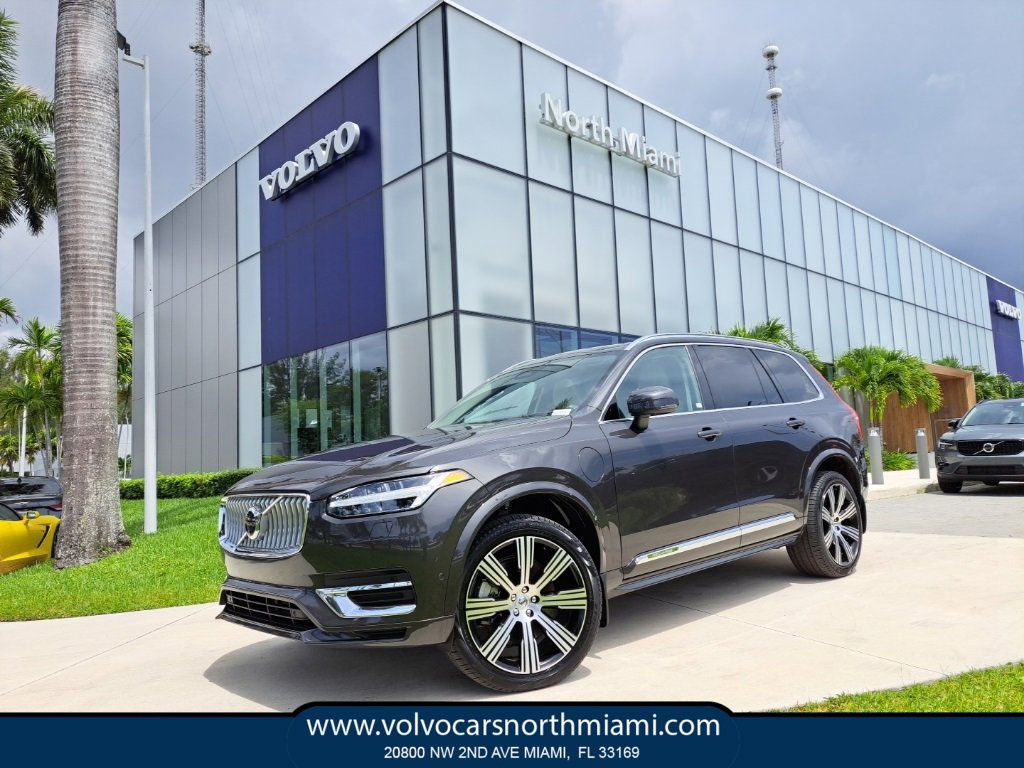 Certified 2024 Volvo XC90 T8 Ultimate w/ Protection Package Premier