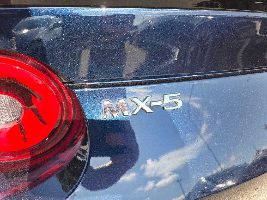 Certified 2024 MAZDA MX-5 Miata RF Club w/ Weather Package RWD image 9