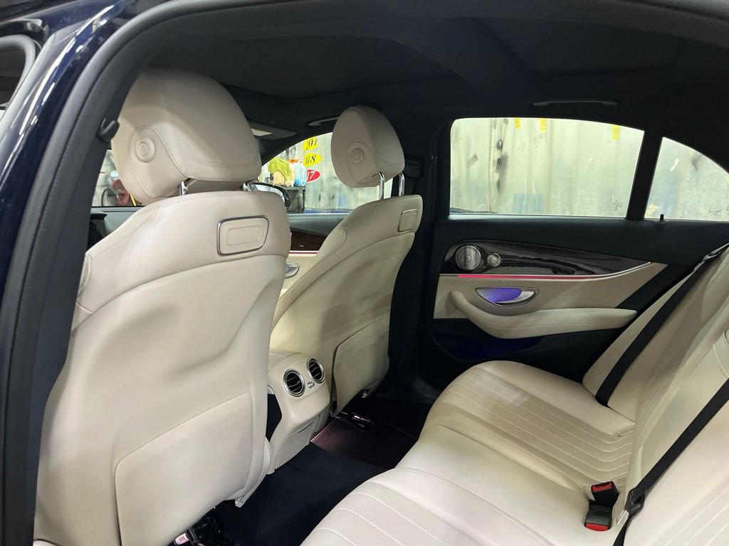 Used 2018 Mercedes-Benz E 300 4MATIC image 21