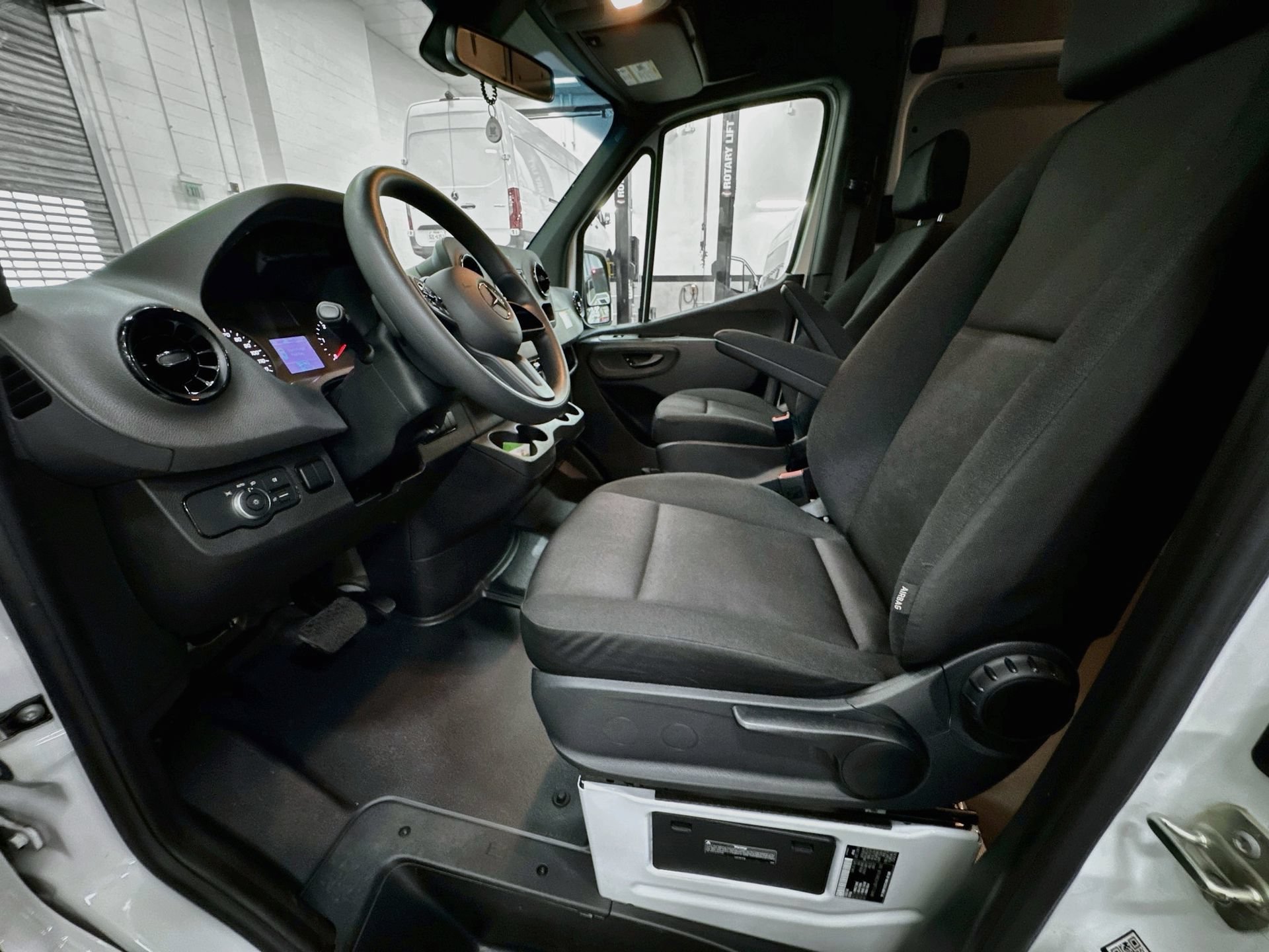 Certified 2023 Mercedes-Benz Sprinter 2500 image 20