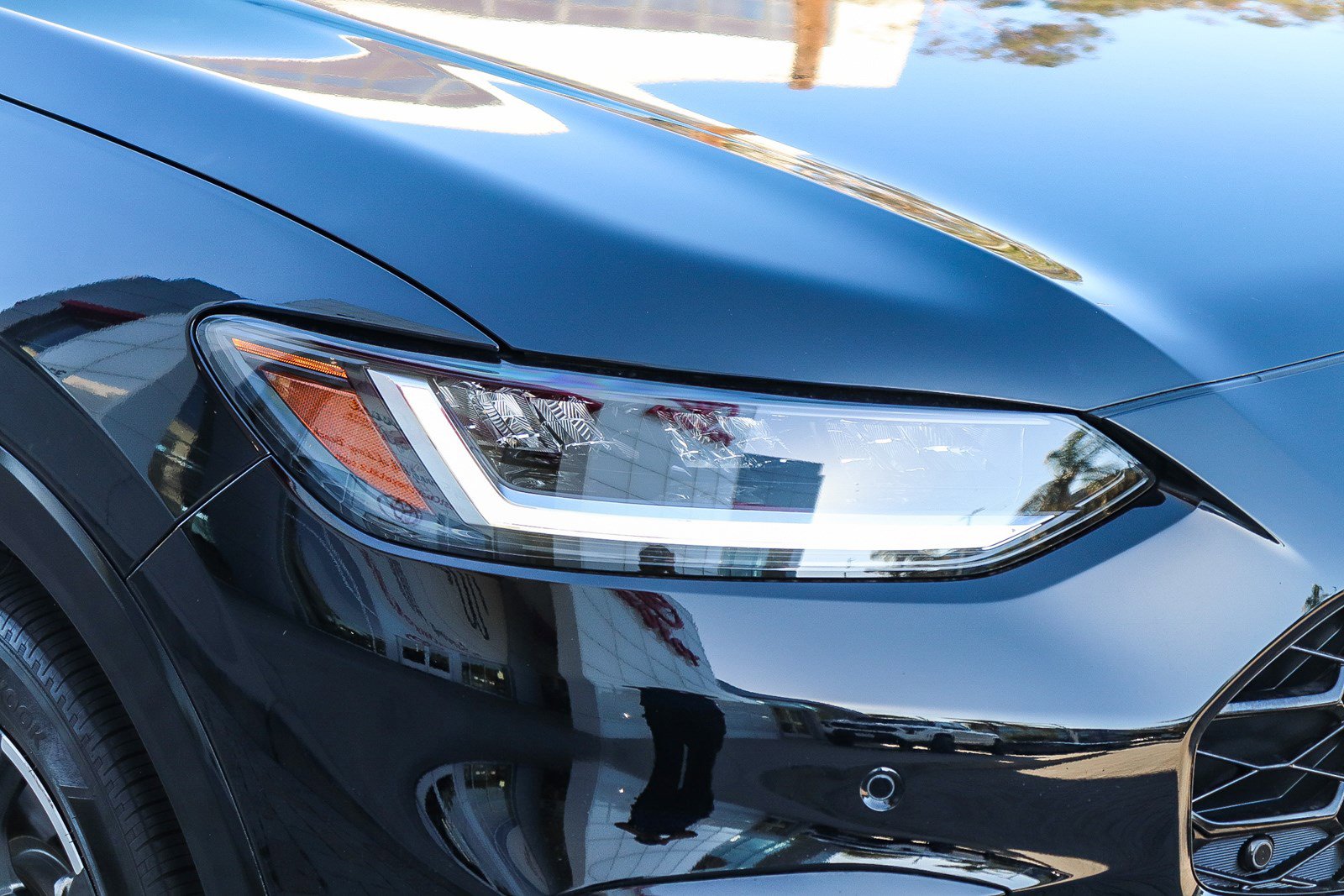 Used 2024 Honda HR-V EX-L image 5
