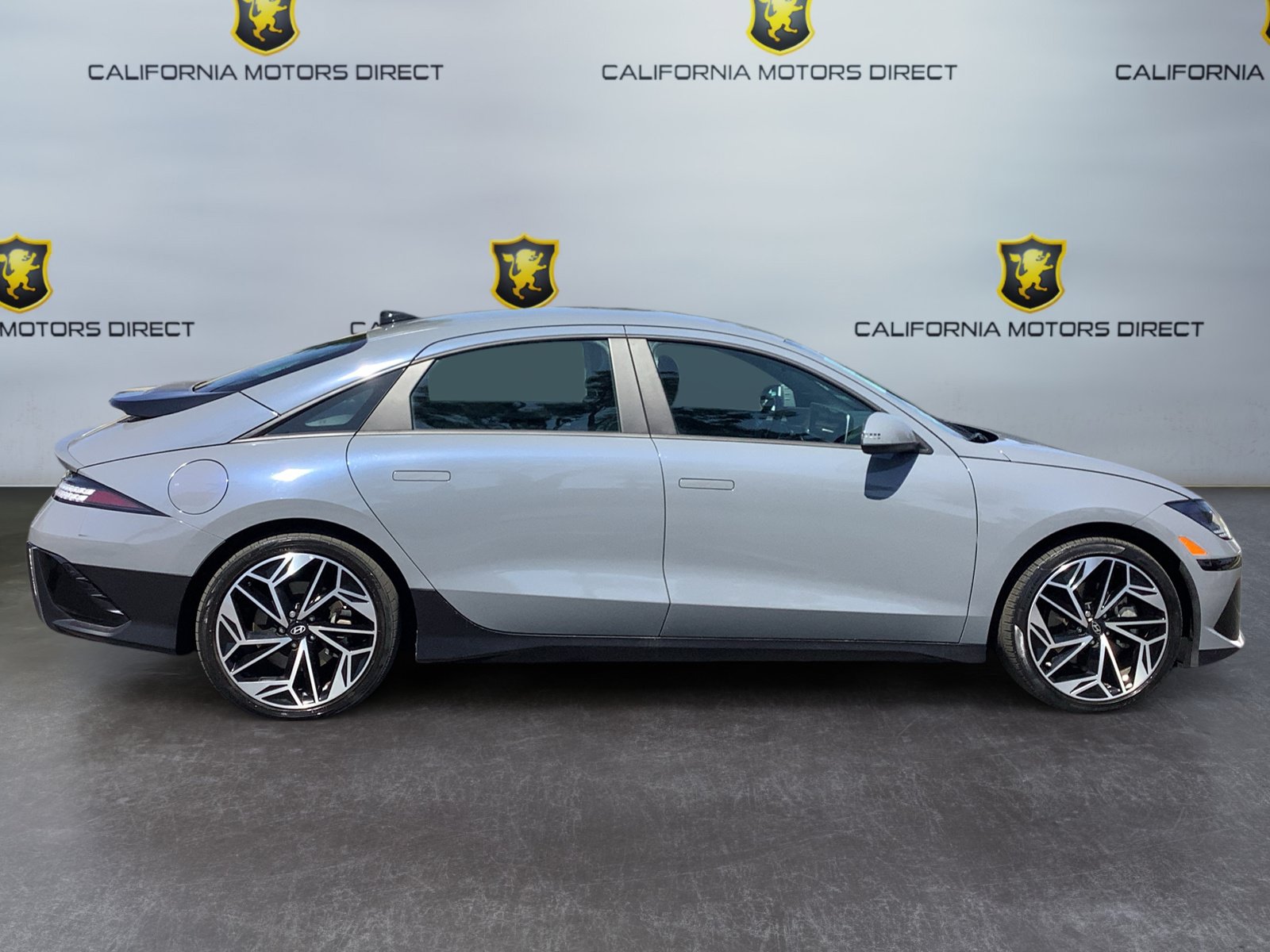 Used 2024 Hyundai Ioniq 6 SEL RWD image 6