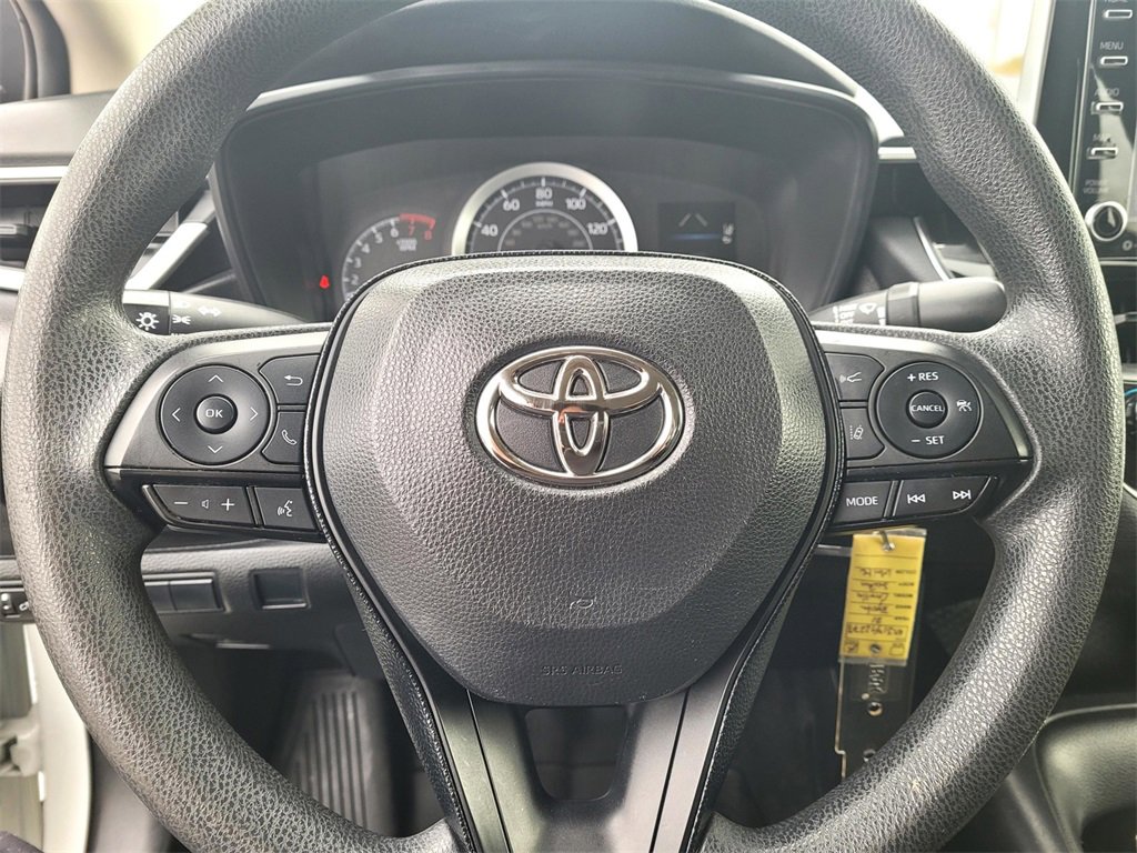 Used 2021 Toyota Corolla LE image 27