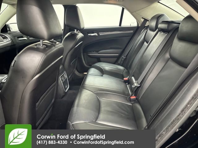 Used 2022 Chrysler 300 Touring L image 23