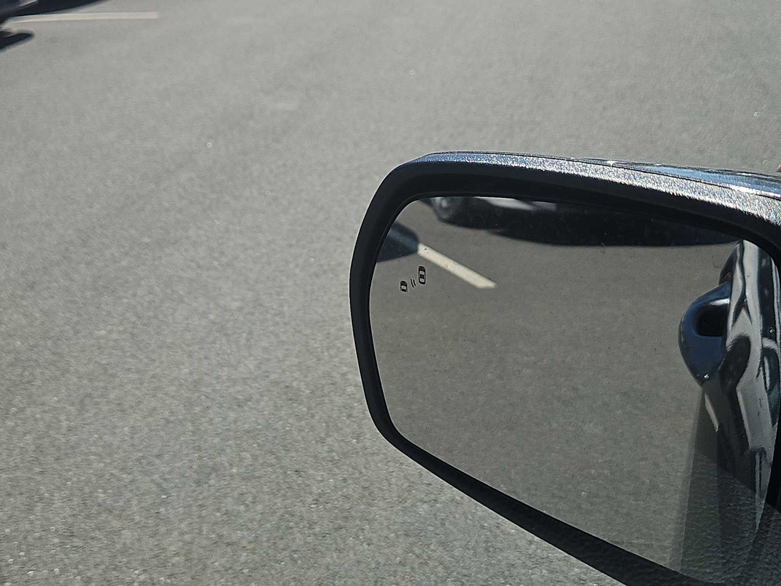 Used 2020 Ford Edge SEL w/ Convenience Package image 21