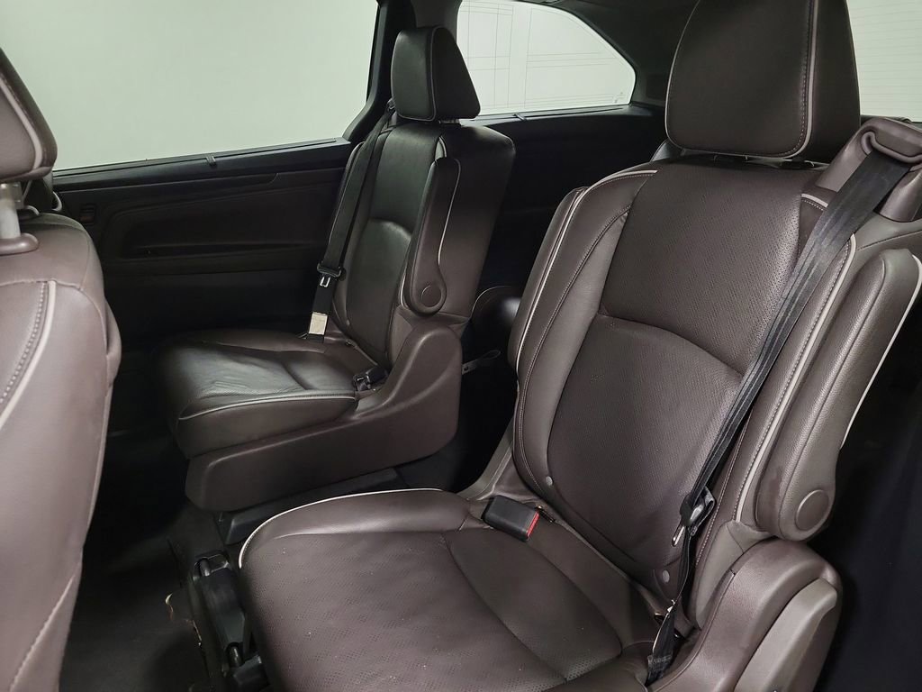 Used 2023 Honda Odyssey Elite image 19