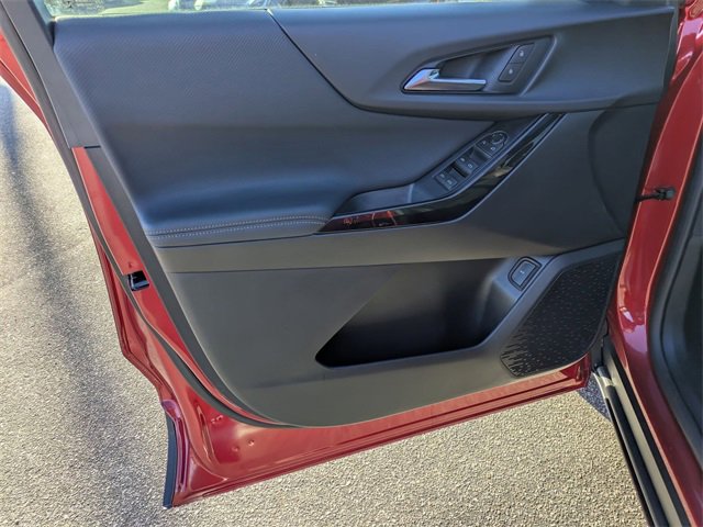 New 2026 Chevrolet Equinox LT w/ Convenience Package II image 9