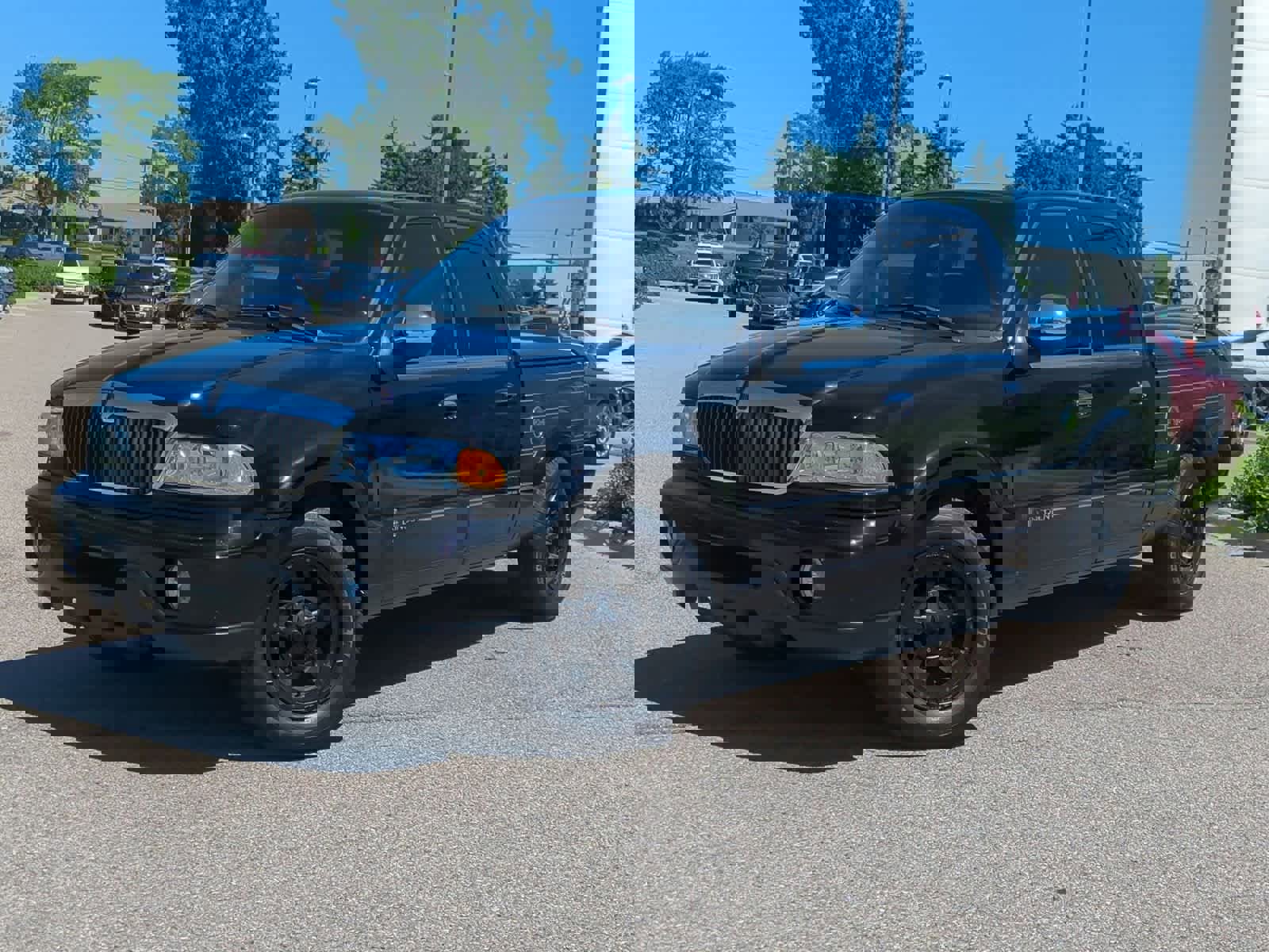 Used 2002 Lincoln Blackwood image 1