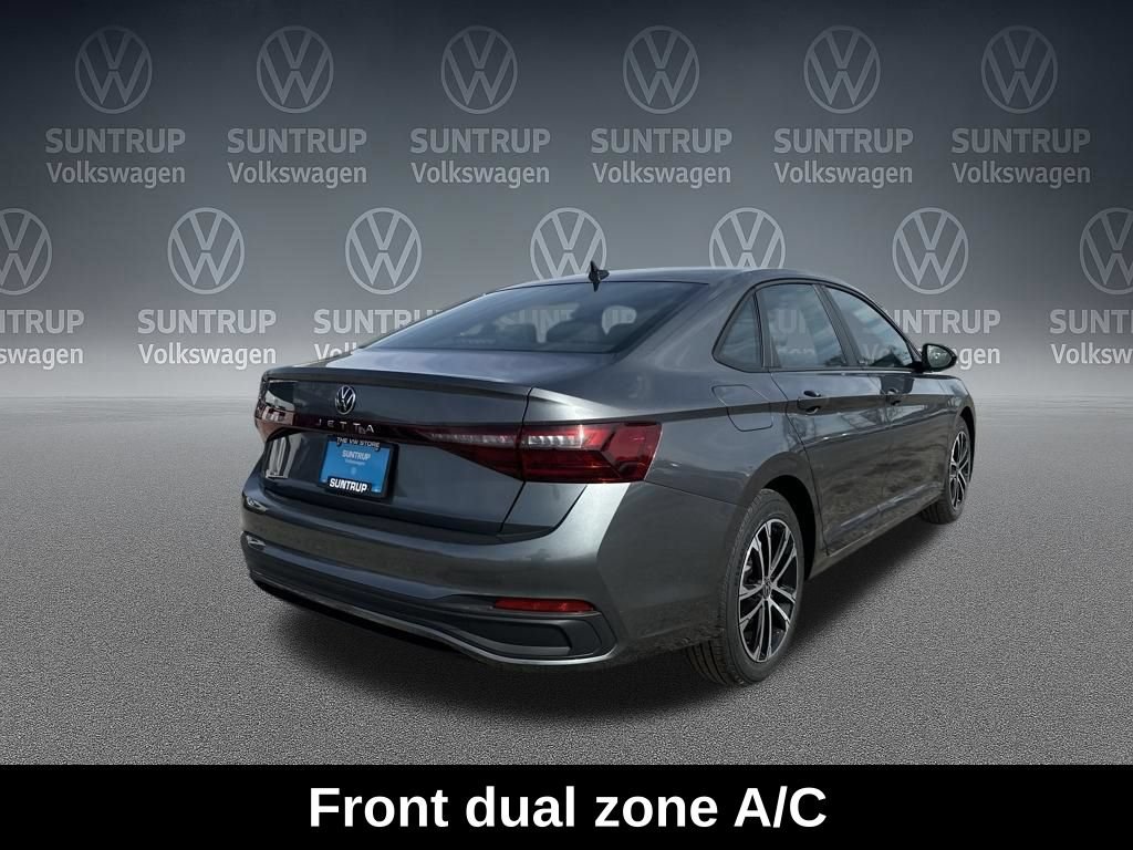 Used 2026 Volkswagen Jetta Sport FWD image 5