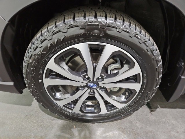 Used 2021 Subaru Forester Limited image 8