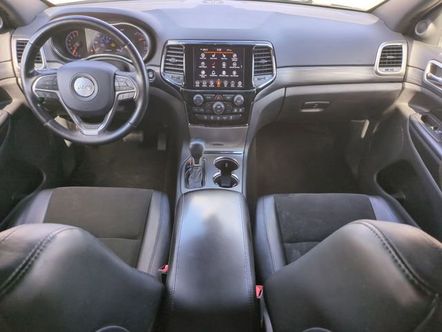 Used 2020 Jeep Grand Cherokee Laredo w/ Quick Order Package 2BN North image 14