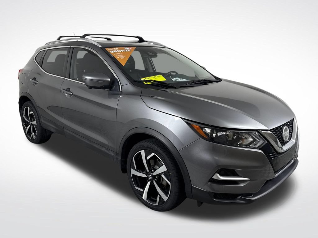 Used 2020 Nissan Rogue Sport SL FWD image 1