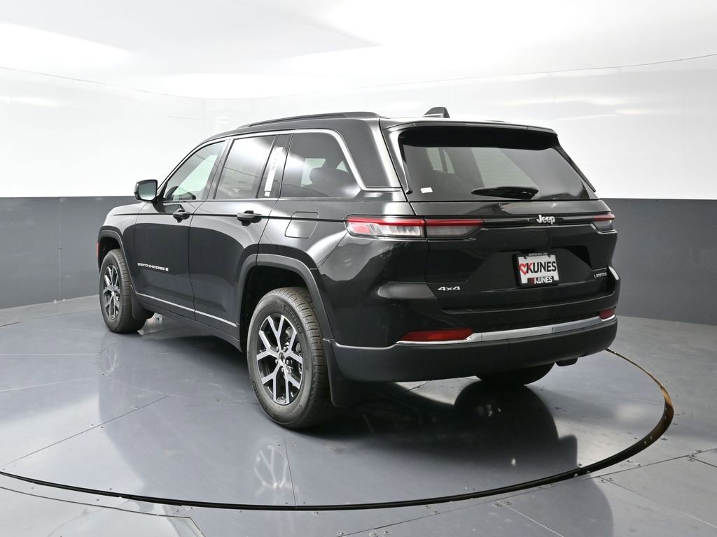 New 2025 Jeep Grand Cherokee Limited w/ Trailer Tow Package image 12