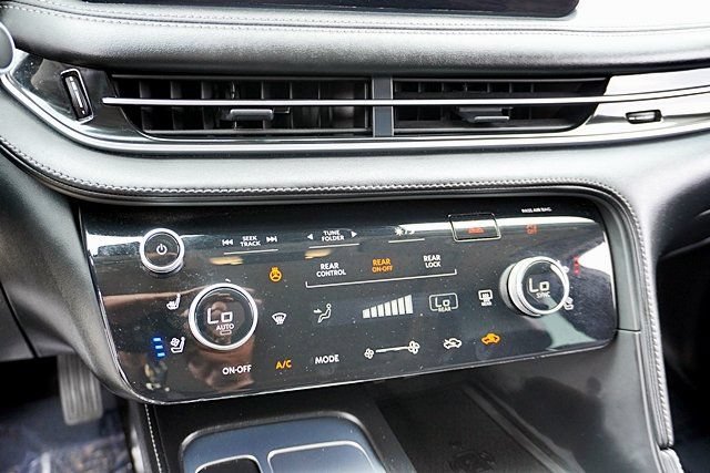 Used 2024 INFINITI QX60 Luxe FWD image 42