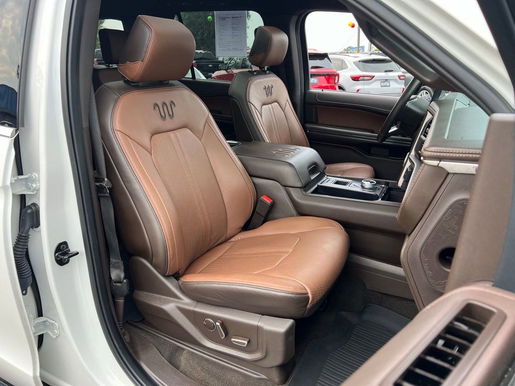 Used 2023 Ford Expedition King Ranch RWD image 22