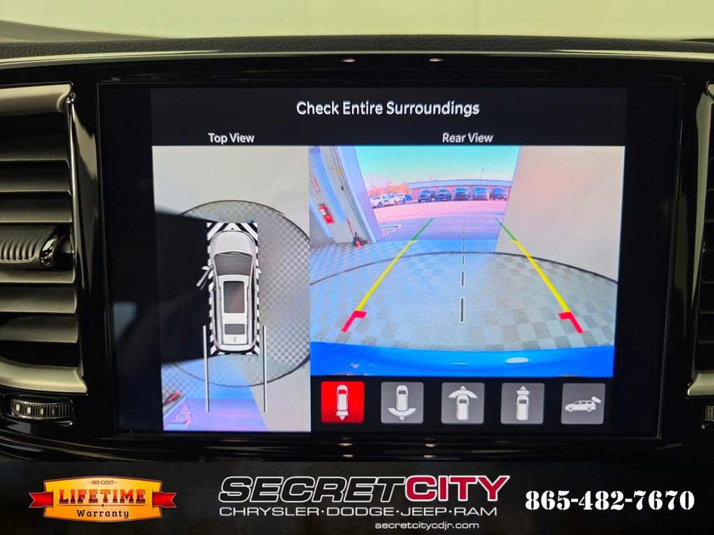 New 2026 Chrysler Pacifica Select w/ S Appearance Package image 21