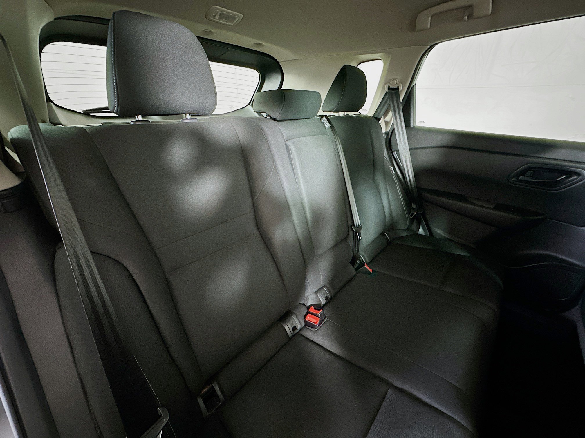 Used 2024 Nissan Rogue S AWD/4WD image 24
