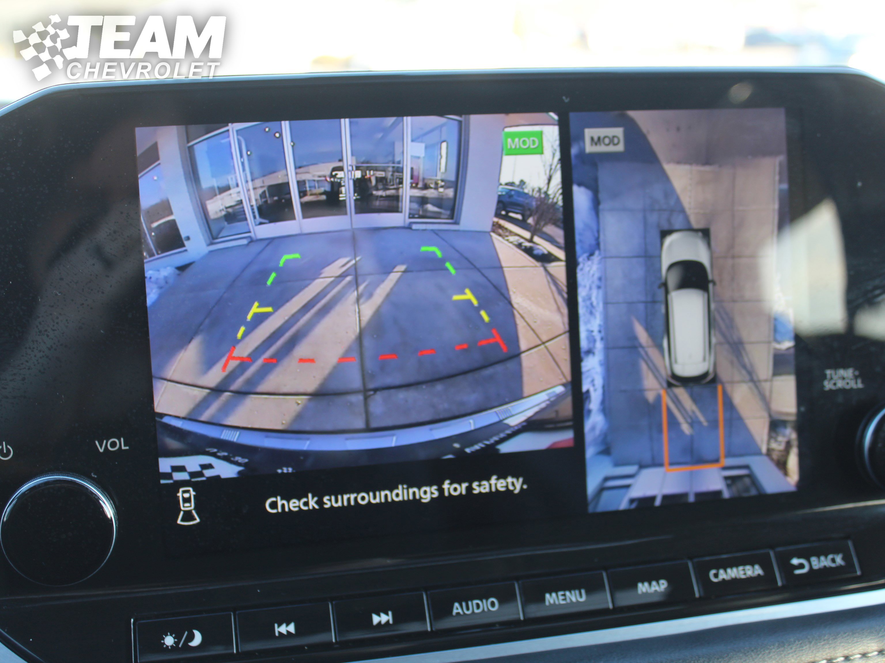 Used 2023 Nissan Rogue SL w/ SL Premium Package image 18