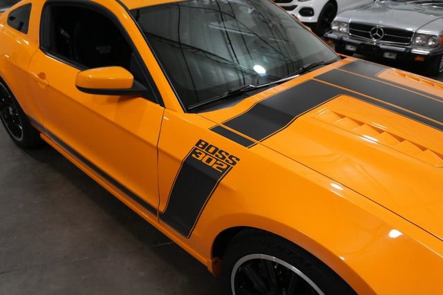 Used 2013 Ford Mustang Boss 302 w/ Boss 302 Accessory Pkg image 13