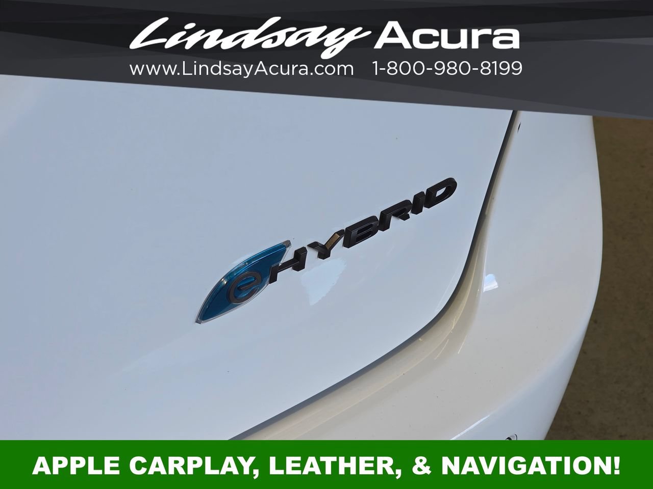 Used 2024 Chrysler Pacifica Limited FWD image 7