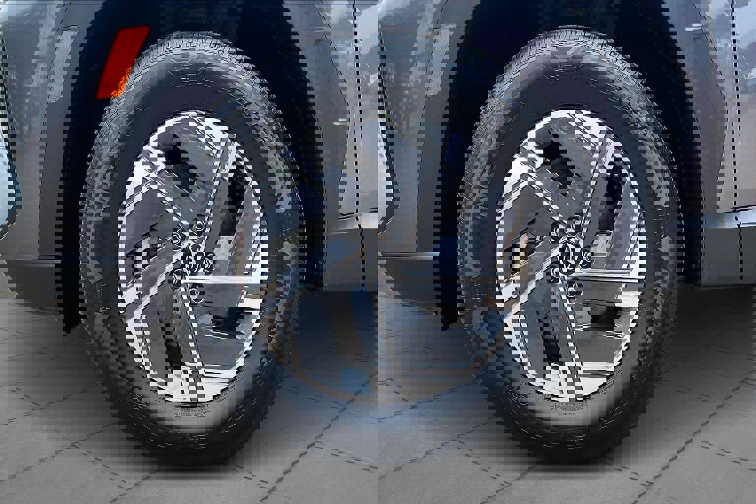 Certified 2025 Hyundai Tucson Blue image 8