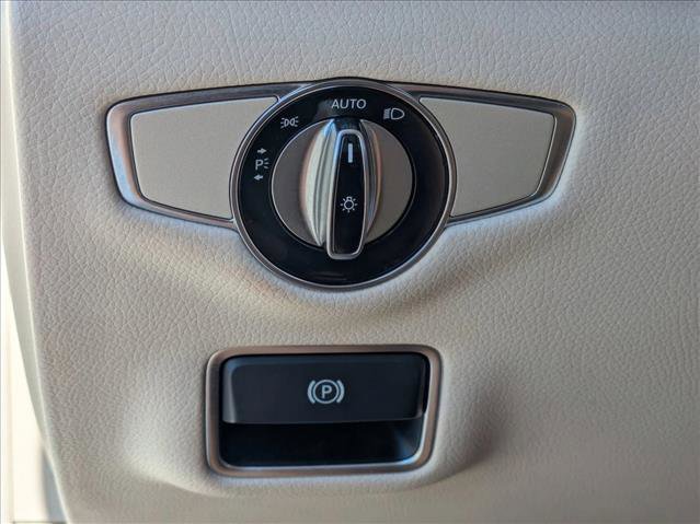 Used 2015 Mercedes-Benz S 550 4MATIC Sedan image 14